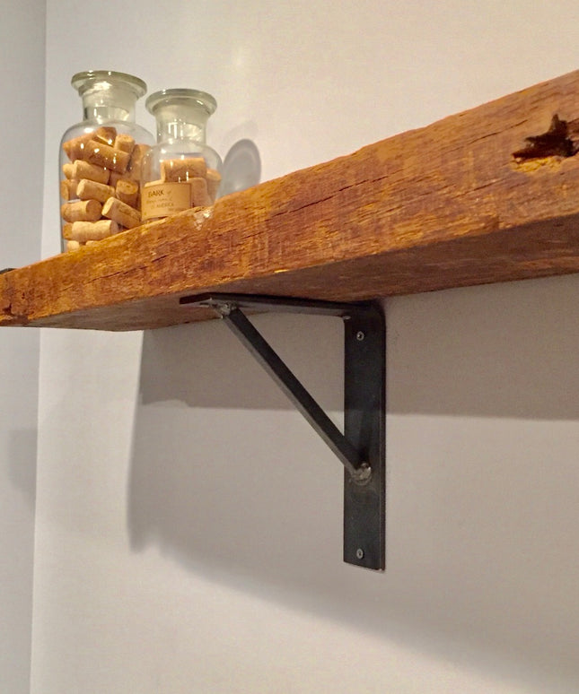 The Oneida Shelf Bracket