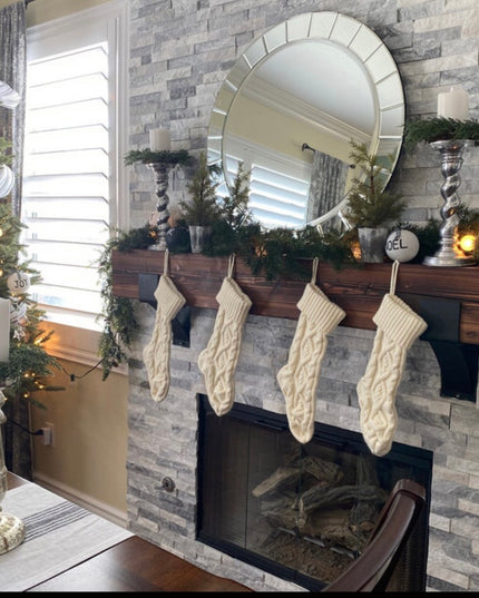 The Otisco Farmhouse Style Bracket
