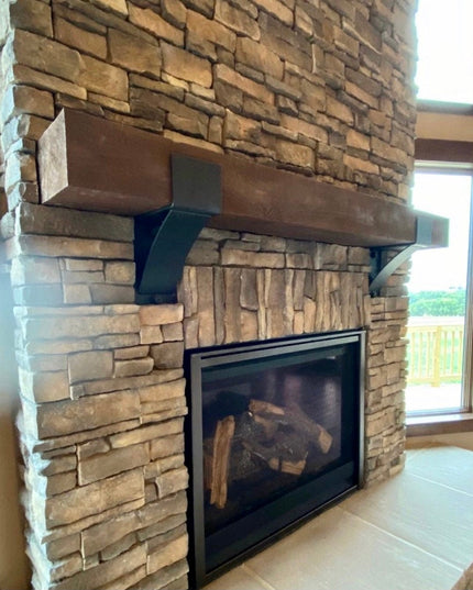 The Otisco Farmhouse Style Bracket