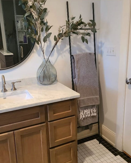 The Lynn Metal Ladder