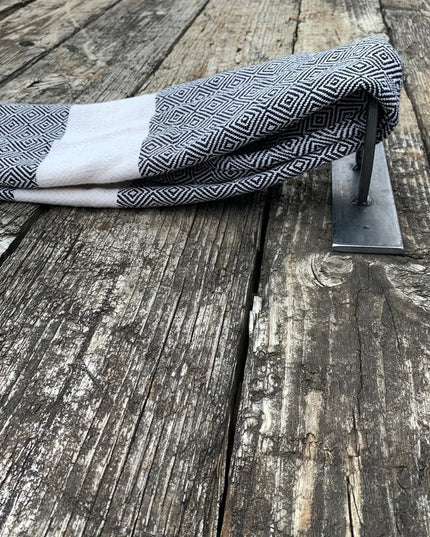 The Ginger Horseshoe Hook