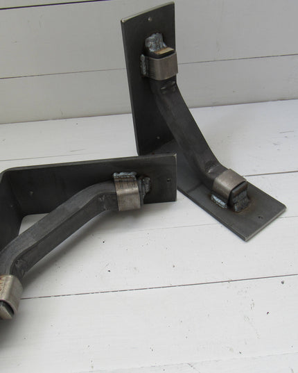 The Hornell Industrial Shelf Support