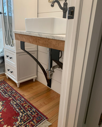The Rochester Countertop and Desk Supports