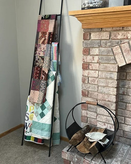 The Lynn Metal Ladder