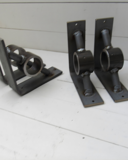 The Glen Cove Modern Shelf Support