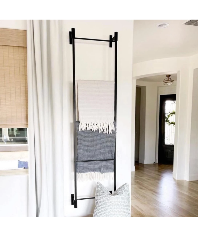 The Wall Mounted Ossit Ladder