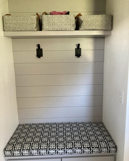 The Elizabeth Wall Hook