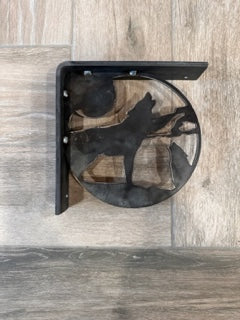 Wolf-Inspired Metal Shelf Bracket - Artisanal Handcrafted Decorative Support